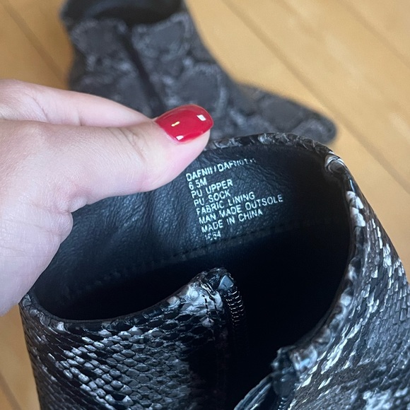 MADDEN GIRL | Black and Grey Snake Skin Pointed Toe Bootie - Picture 3 of 8